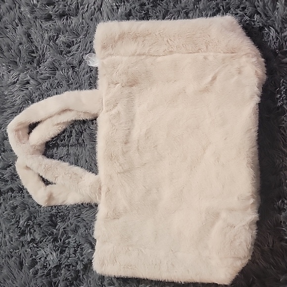 Victoria Secret Light Cream Faux-Fur Tote - Picture 3 of 5